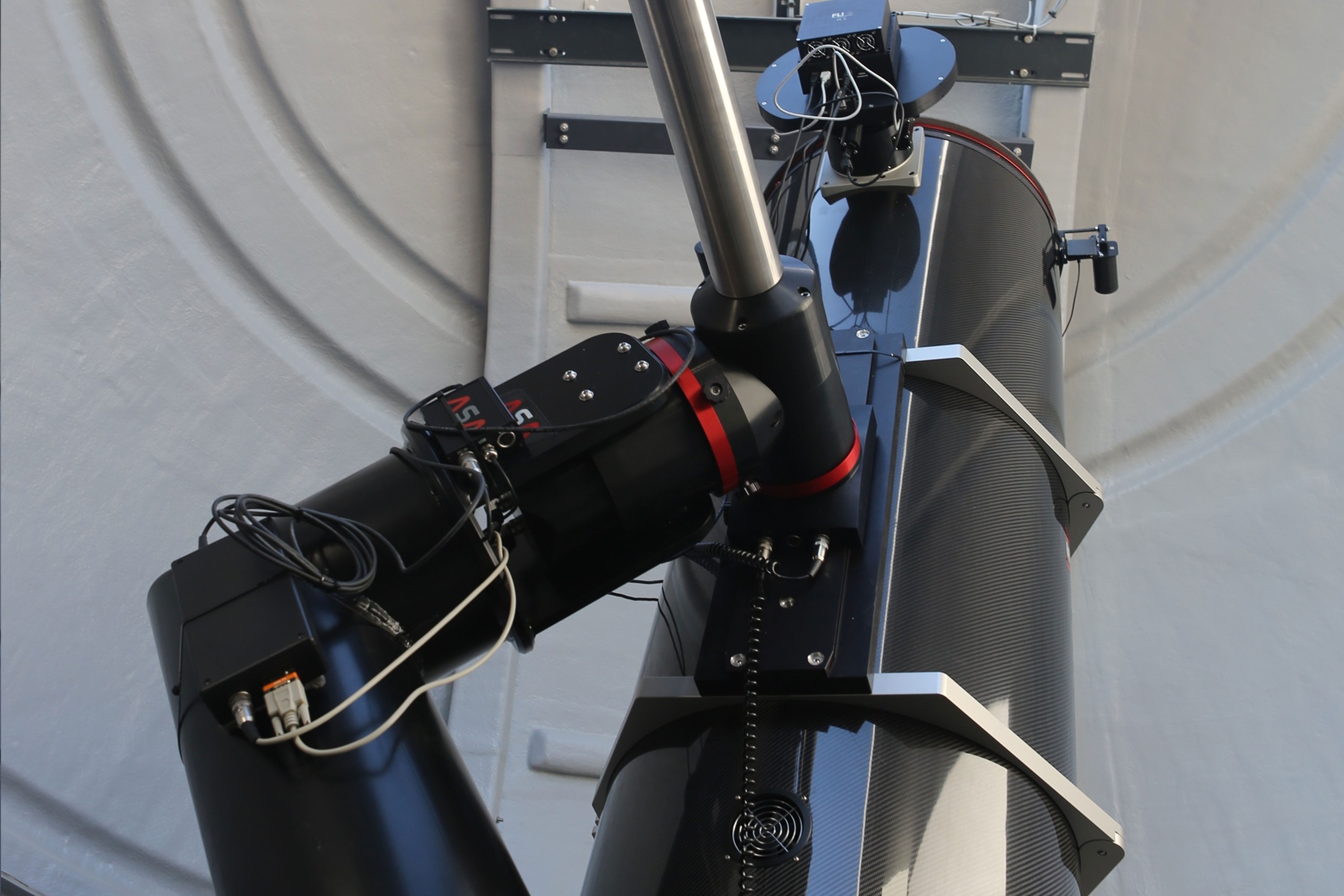 telescope CHI 2 CCD